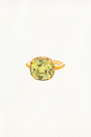 ROUNDED SQUARE OLIVE COCKTAIL RING