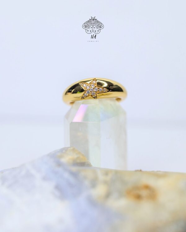 DOME PAVE STAR RING