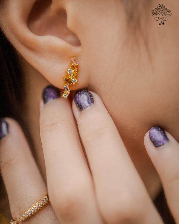SCATTERED PASTEL BAGUETTE STUD EARRINGS