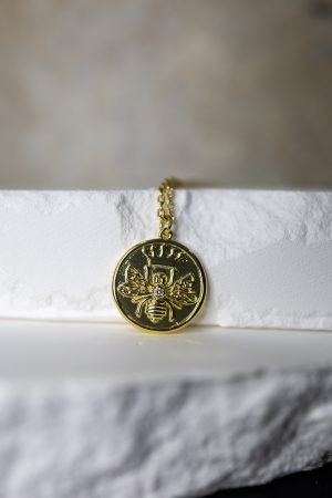 CROWNED QUEEN BEE GEMSTONE COIN PENDANT NECKLACE - Image 2