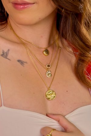 SPARKLING SEASHELL NECKLACE - Image 3