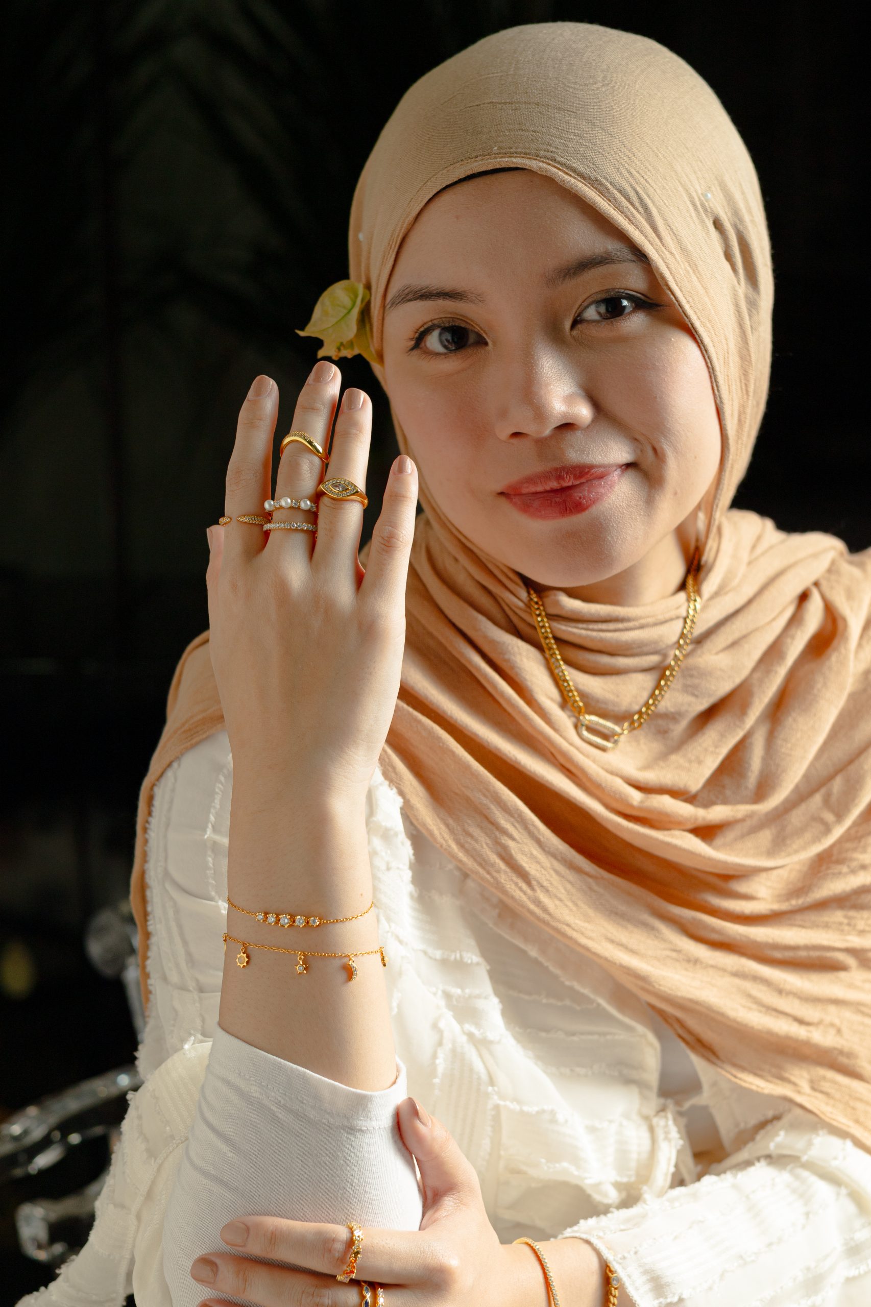 GRADUATED BEZEL CHAIN BRACELET - Image 4