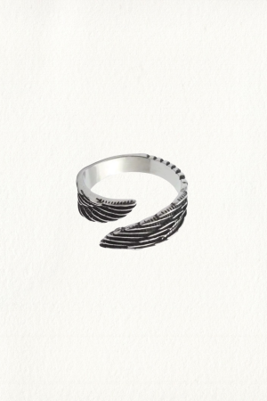 ANGEL WINGS RING