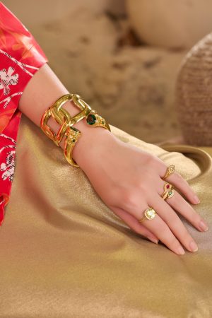 CURB CHAIN CUFF BRACELET - Image 2