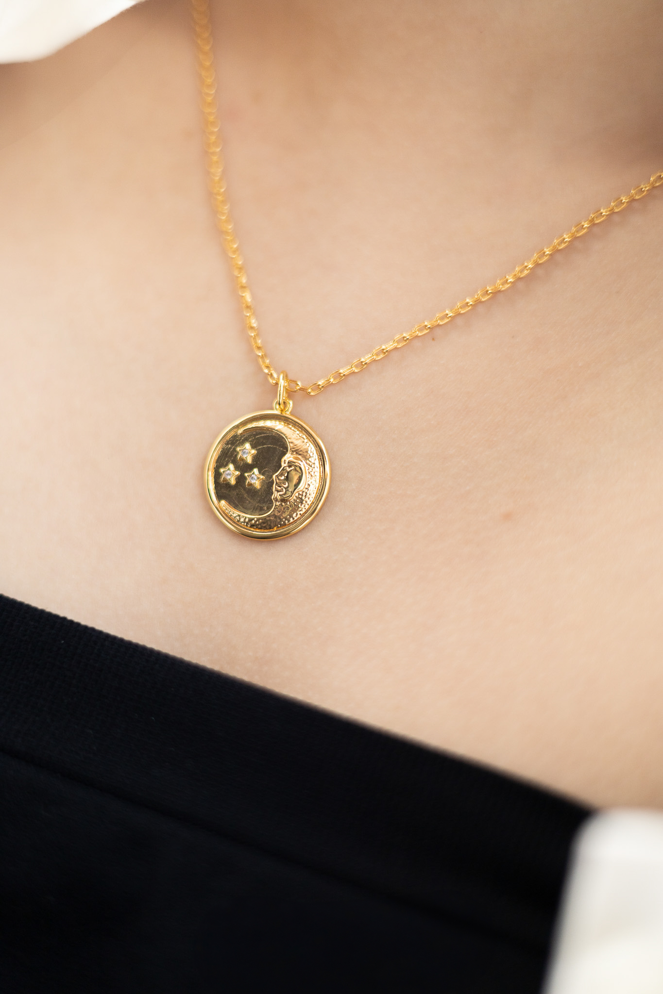 STARS AND CRESCENT MOON FACE GEM STONE COIN PENDANT NECKLACE - Image 4
