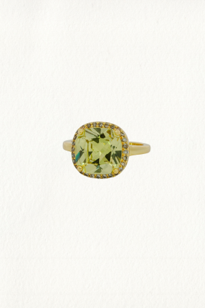 ROUNDED SQUARE OLIVE COCKTAIL RING - Image 1