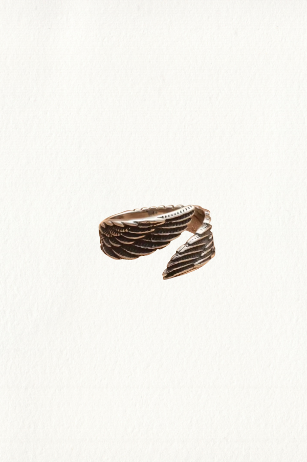 ANGEL WINGS RING