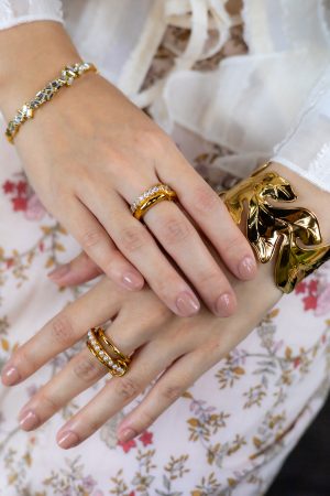 LINKED PEARL THREE BAND RING - Image 3
