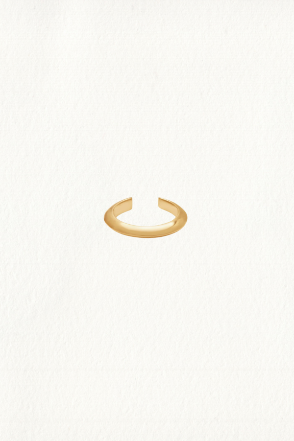 SINGLE GOLD EAR CUFF