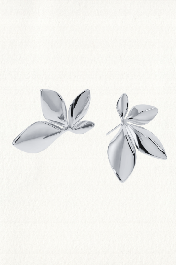 ROTATING LEAVES SILVER EARRINGS